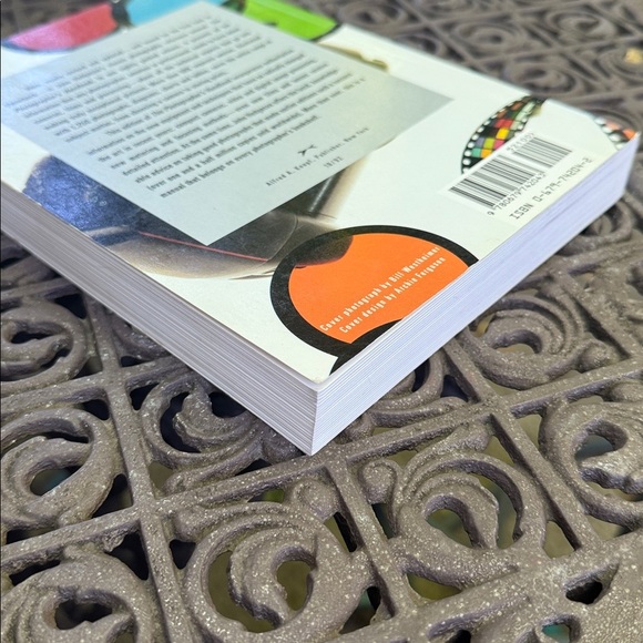 The Photographer’s Handbook by John Hedgecoe. Third edition Paperback. - Picture 4 of 10